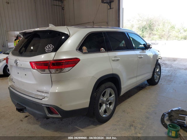 Toyota Highlander Limited 2017 5TDDZRFH9HS411267 Image 4