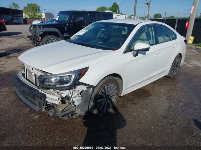 Subaru Legacy 2.5i Premium 2018 4S3BNAF68J3042315 Image 2