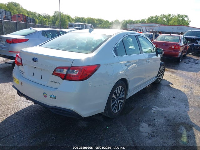 Subaru Legacy 2.5i Premium 2018 4S3BNAF68J3042315 Image 4