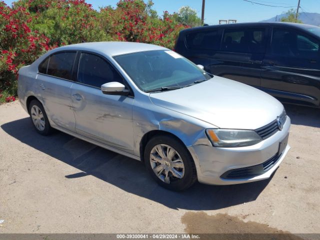 2014 Volkswagen Jetta 1.8t Se მანქანა იყიდება აუქციონზე, vin: 3VWD17AJ2EM260917, აუქციონის ნომერი: 39300041