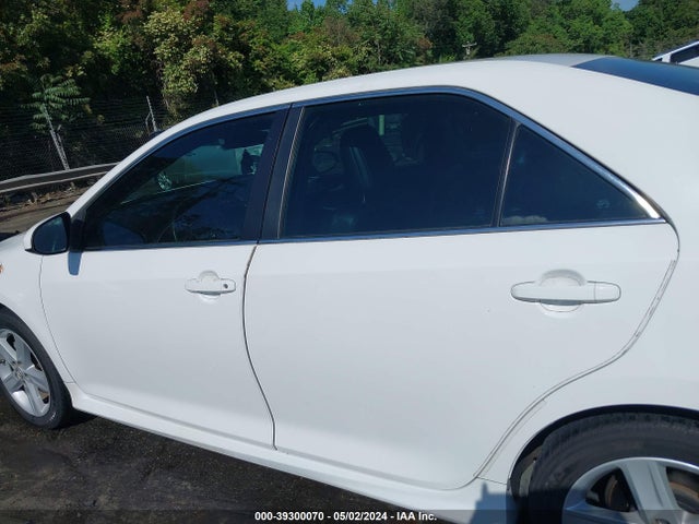 Toyota CAMRY SE 2014 4T1BF1FKXEU319648 Image 14