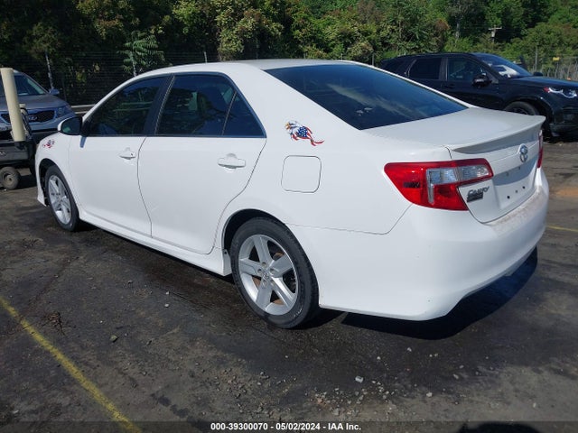 Toyota CAMRY SE 2014 4T1BF1FKXEU319648 Image 3