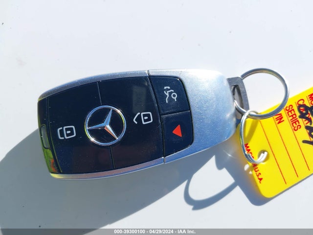 Mercedes-Benz E 300 2018 WDDZF4JB1JA434233 Image 11