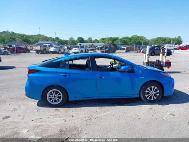 JTDL9MFU8M3030467 Toyota Prius Le Awd-e