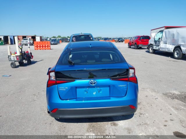 JTDL9MFU8M3030467 Toyota Prius Le Awd-e