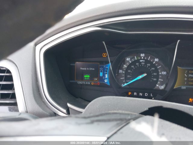 3FA6P0LU8GR315780 Ford Fusion Hybrid Se