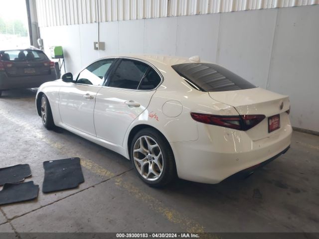ZARFAECN4J7596577 Alfa Romeo Giulia Ti Rwd