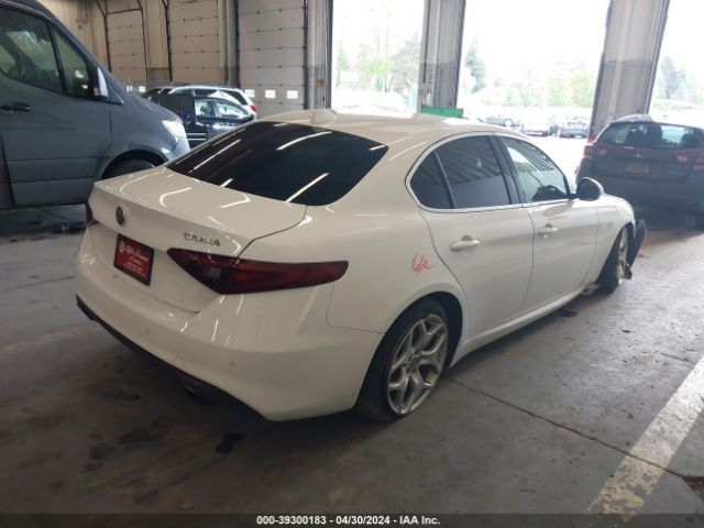 ZARFAECN4J7596577 Alfa Romeo Giulia Ti Rwd