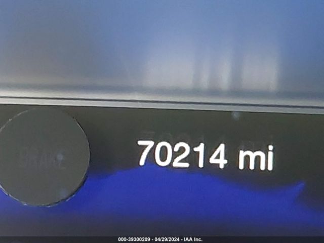 1C3CCCDG8FN664964 Chrysler 200 S
