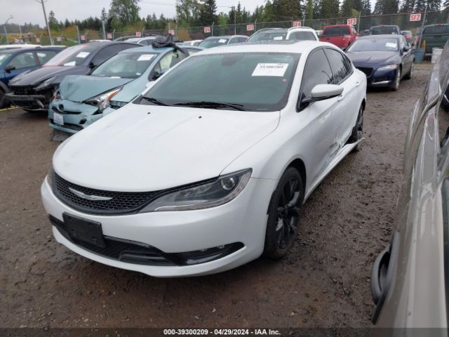1C3CCCDG8FN664964 Chrysler 200 S