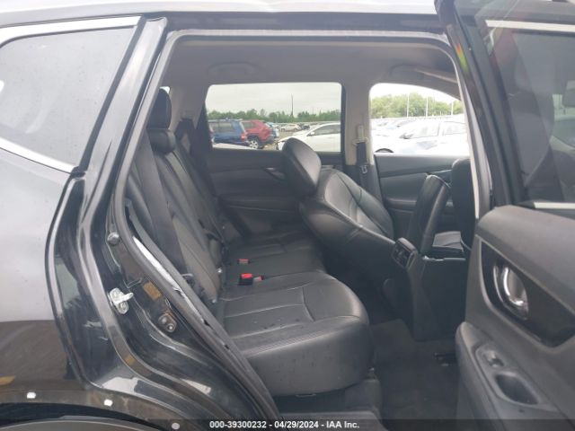 5N1AT2MV7KC806783 Nissan Rogue Sl