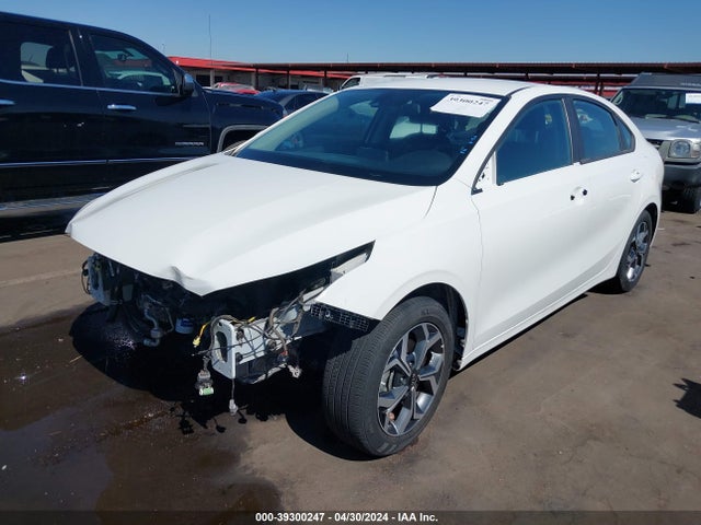 KIA Forte Lxs 2020 3KPF24AD0LE260665 Image 2