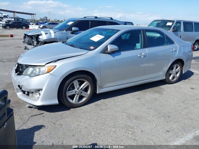 Toyota CAMRY SE 2014 4T1BF1FK7EU441903 Image 2