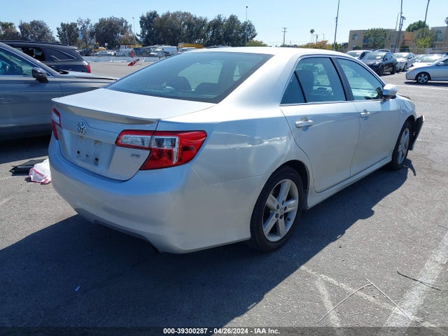 Toyota CAMRY SE 2014 4T1BF1FK7EU441903 Image 4
