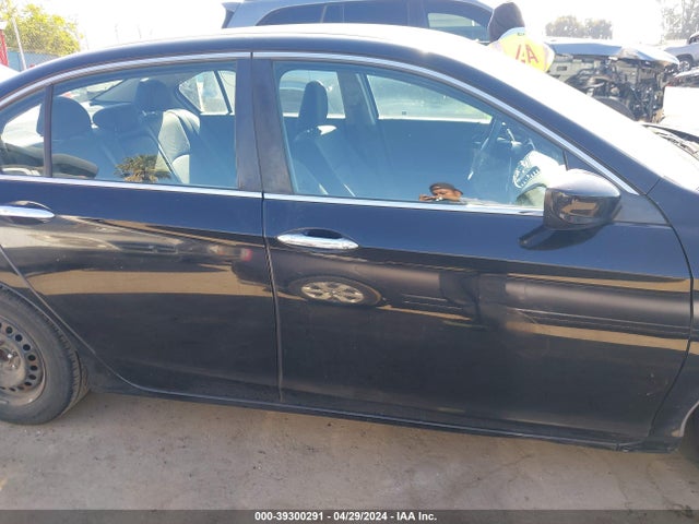 Honda ACCORD LX 2017 1HGCR2F37HA062115 Image 14