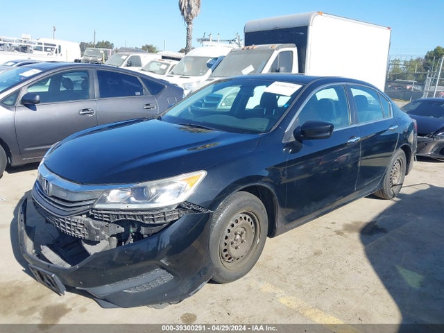 Honda ACCORD LX 2017 1HGCR2F37HA062115 Image 2
