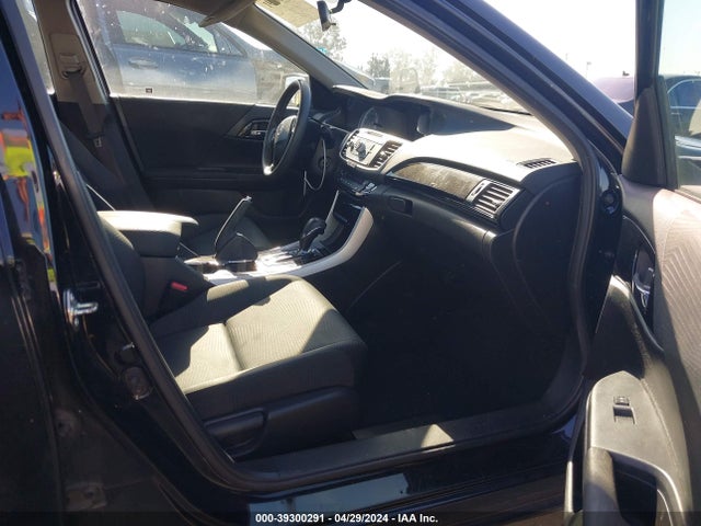 Honda ACCORD LX 2017 1HGCR2F37HA062115 Image 5