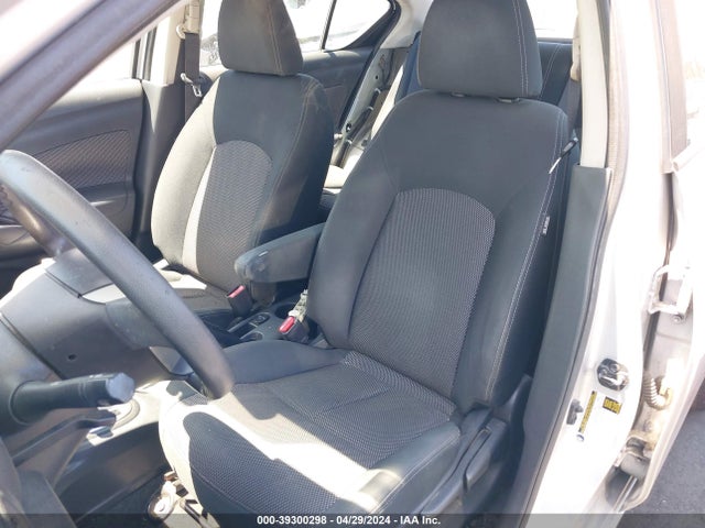 Nissan Versa 1.6 Sv 2017 3N1CN7AP5HK417463 Image 13