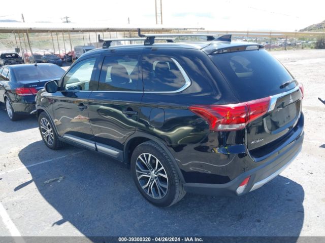JA4AD3A3XJJ005473 Mitsubishi Outlander Sel