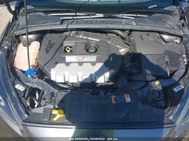 Ford FOCUS ST 2017 1FADP3L95HL329351 Image 10