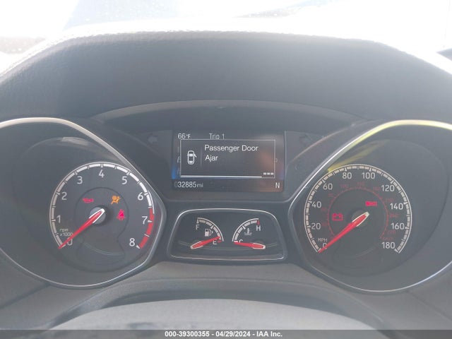 Ford FOCUS ST 2017 1FADP3L95HL329351 Image 7