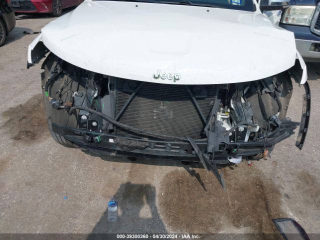 1C4RJEBG2HC676956 Jeep Grand Cherokee Limited 4x2