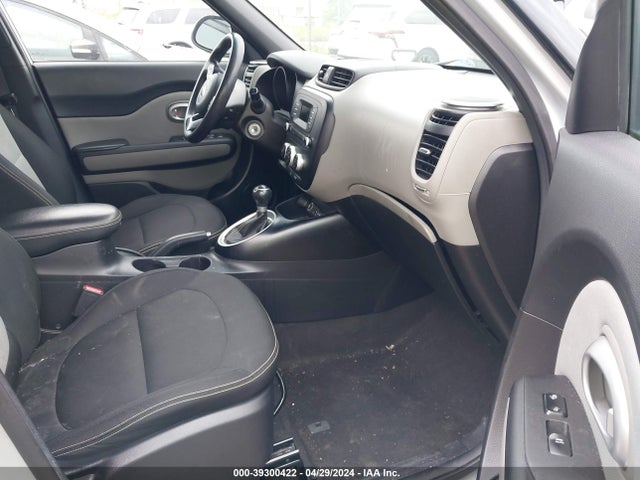 KIA SOUL + 2014 KNDJP3A50E7728718 Image 5
