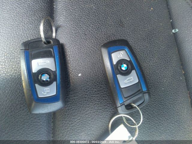 WBA3A5C57FF453632 BMW 328I