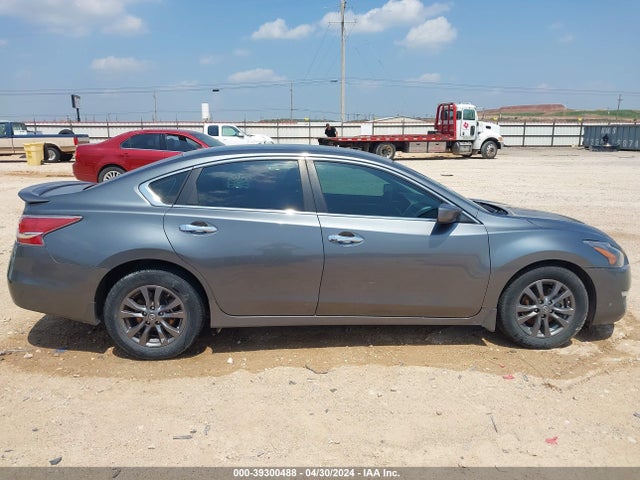Nissan Altima 2.5 S 2015 1N4AL3AP2FN394109 Image 13