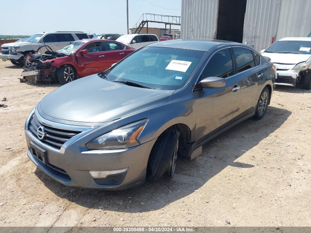 Nissan Altima 2.5 S 2015 1N4AL3AP2FN394109 Image 2
