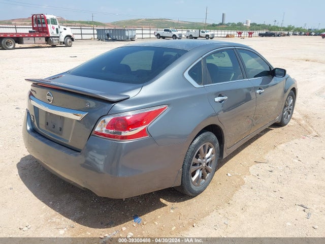 Nissan Altima 2.5 S 2015 1N4AL3AP2FN394109 Image 4