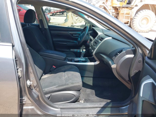 Nissan Altima 2.5 S 2015 1N4AL3AP2FN394109 Image 5