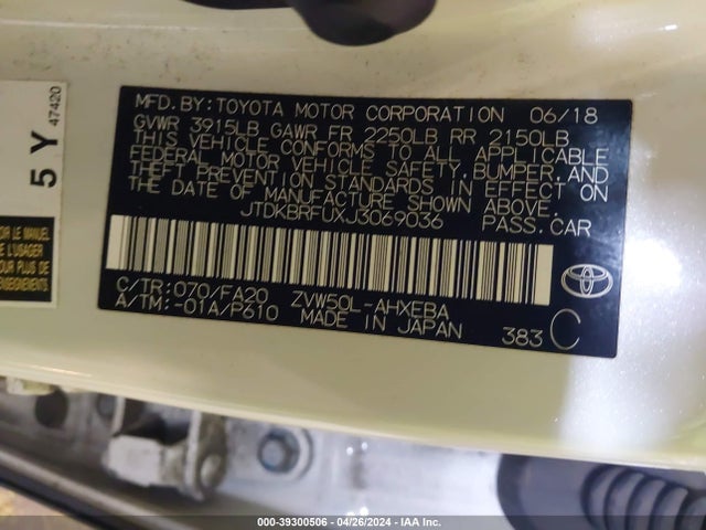 Toyota Prius Two 2018 JTDKBRFUXJ3069036 Image 9