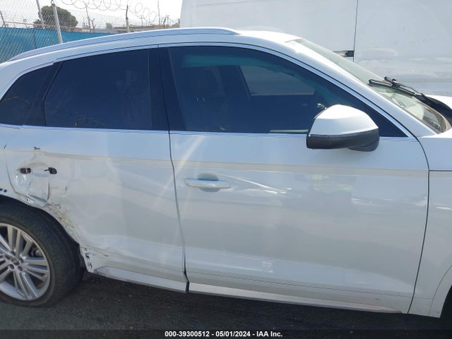 WA1BNAFY9K2122144 Audi Q5 45 Premium