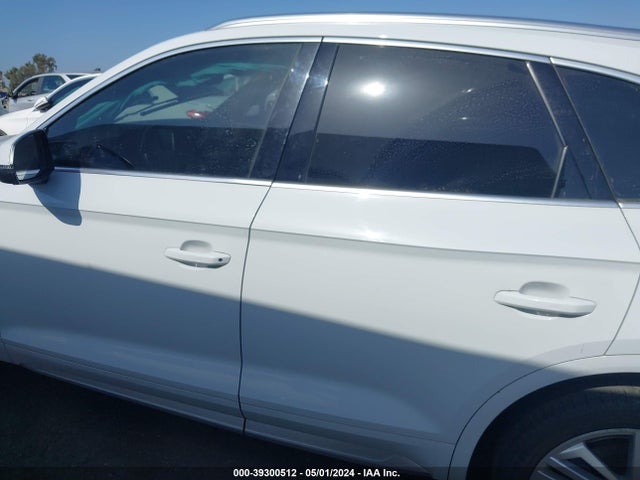 WA1BNAFY9K2122144 Audi Q5 45 Premium