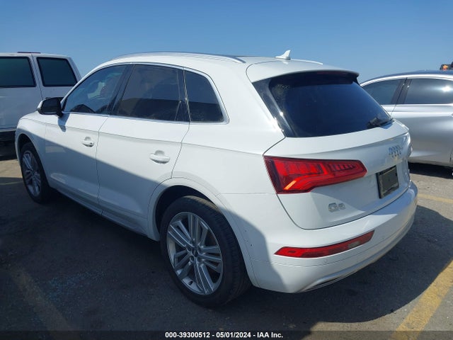 WA1BNAFY9K2122144 Audi Q5 45 Premium
