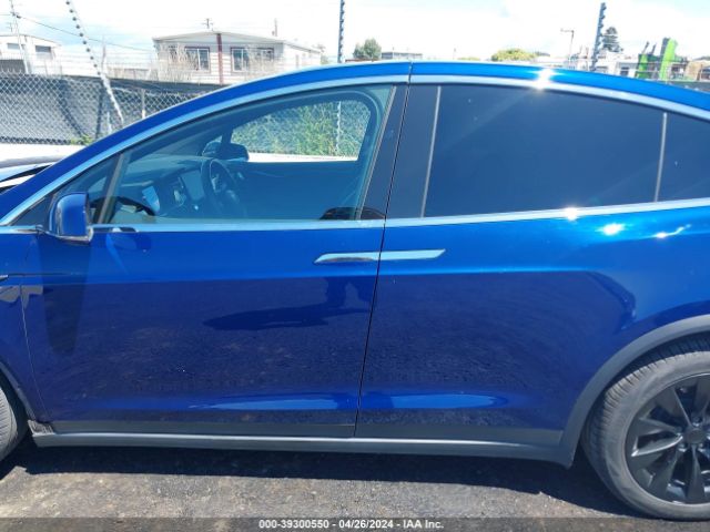5YJXCDE28JF138900 Tesla Model X 100d/75d/p100d