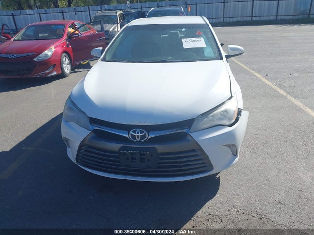 Toyota CAMRY LE 2016 4T4BF1FK4GR566740 Image 12