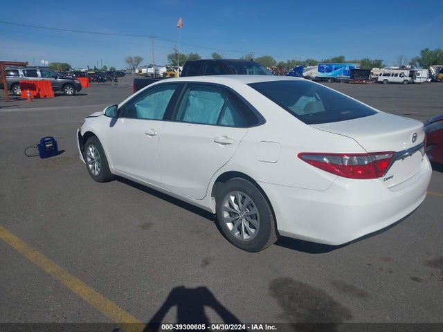 Toyota CAMRY LE 2016 4T4BF1FK4GR566740 Image 3