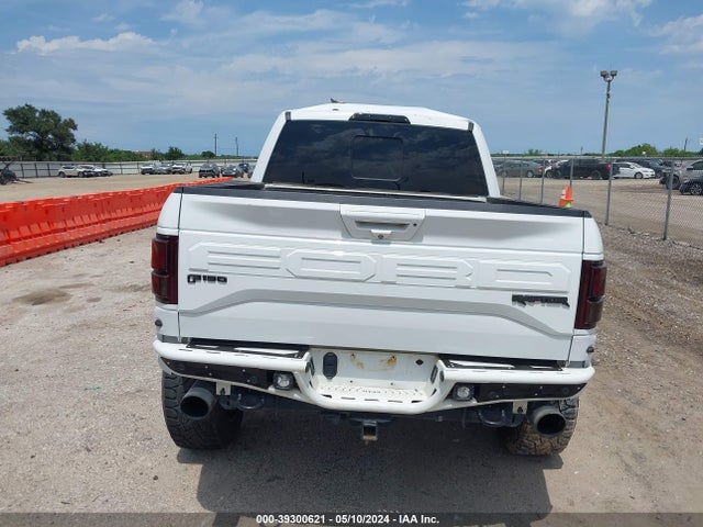 Ford F-150 Raptor 2018 1FTFW1RG9JFB99496 Image 16