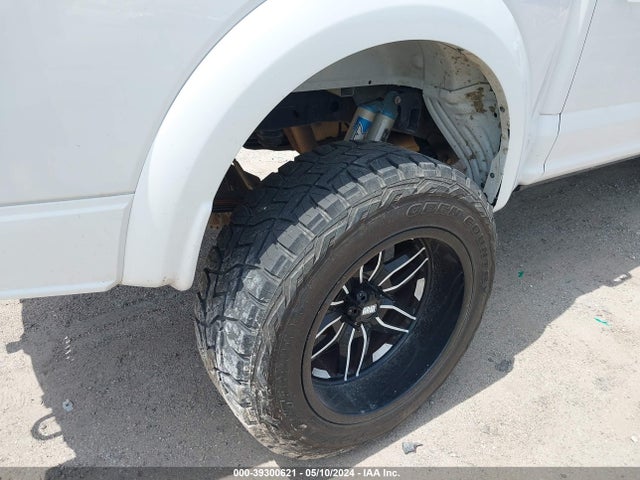 Ford F-150 Raptor 2018 1FTFW1RG9JFB99496 Image 18