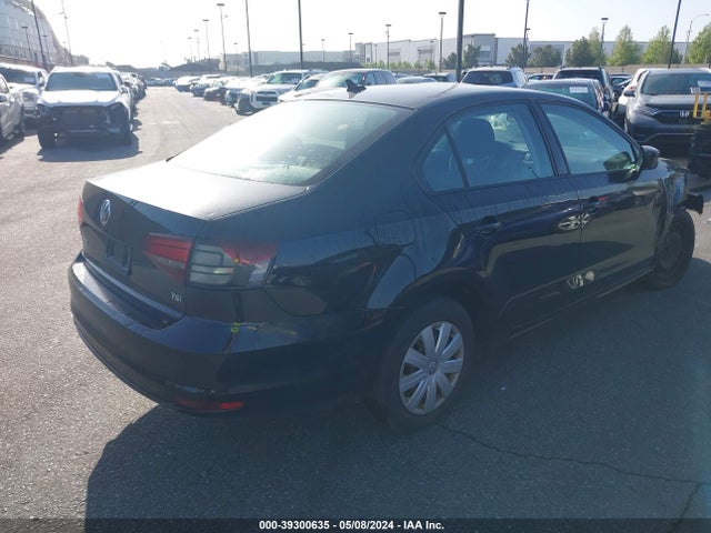 3VW267AJ0GM376242 Volkswagen Jetta 1.4t S