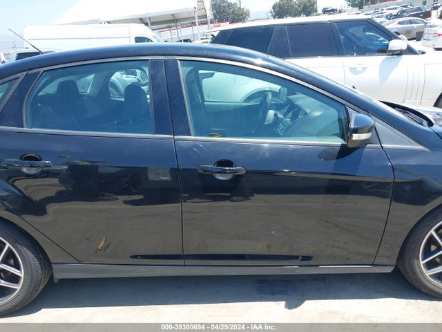 Ford FOCUS SEL 2017 1FADP3H29HL325136 Image 14
