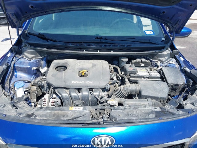 KIA FORTE LX 2017 3KPFK4A79HE134502 Image 10