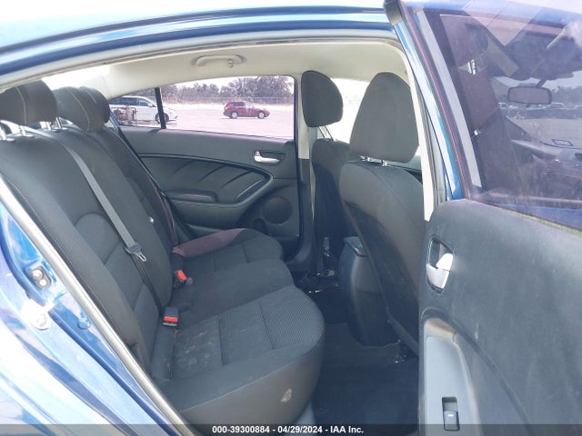 KIA FORTE LX 2017 3KPFK4A79HE134502 Image 8