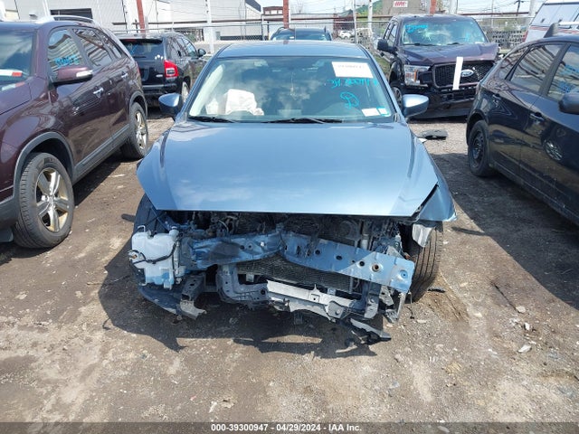Mazda Mazda3 I Touring 2014 JM1BM1L75E1123922 Image 6