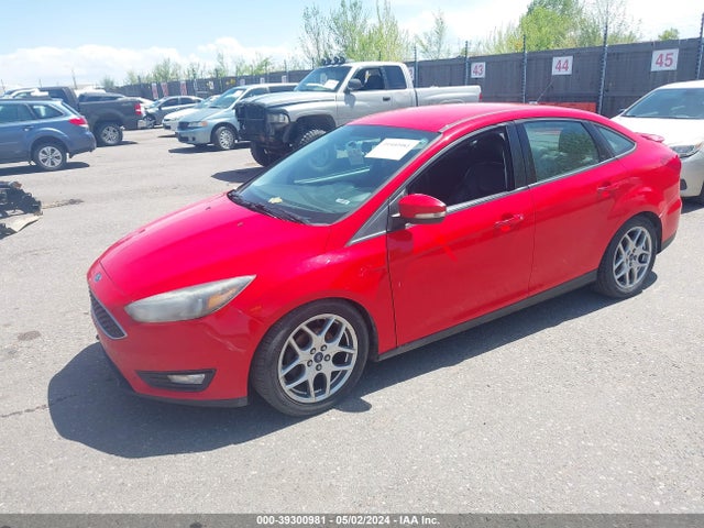 Ford FOCUS SE 2015 1FADP3F24FL336450 Image 2