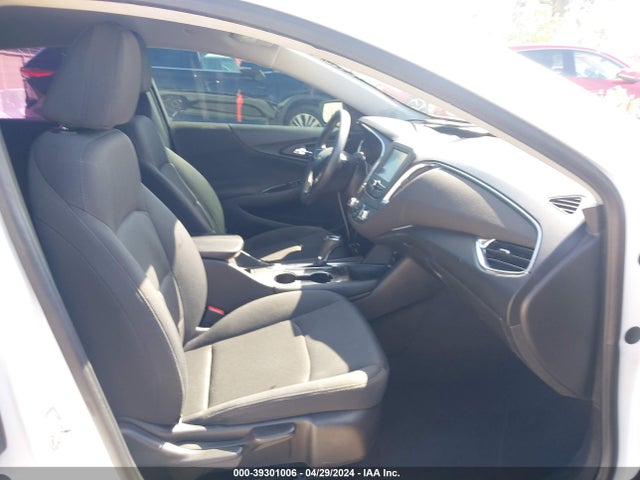 Chevrolet MALIBU 1LT 2016 1G1ZE5ST1GF257407 Image 5