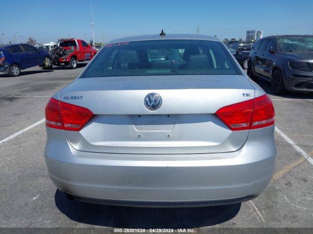 1VWAT7A37EC027342 Volkswagen Passat 1.8t Wolfsburg Edition