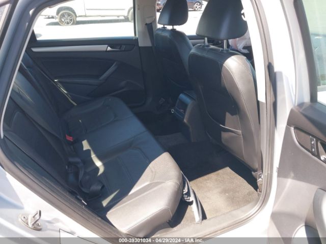 1VWAT7A37EC027342 Volkswagen Passat 1.8t Wolfsburg Edition